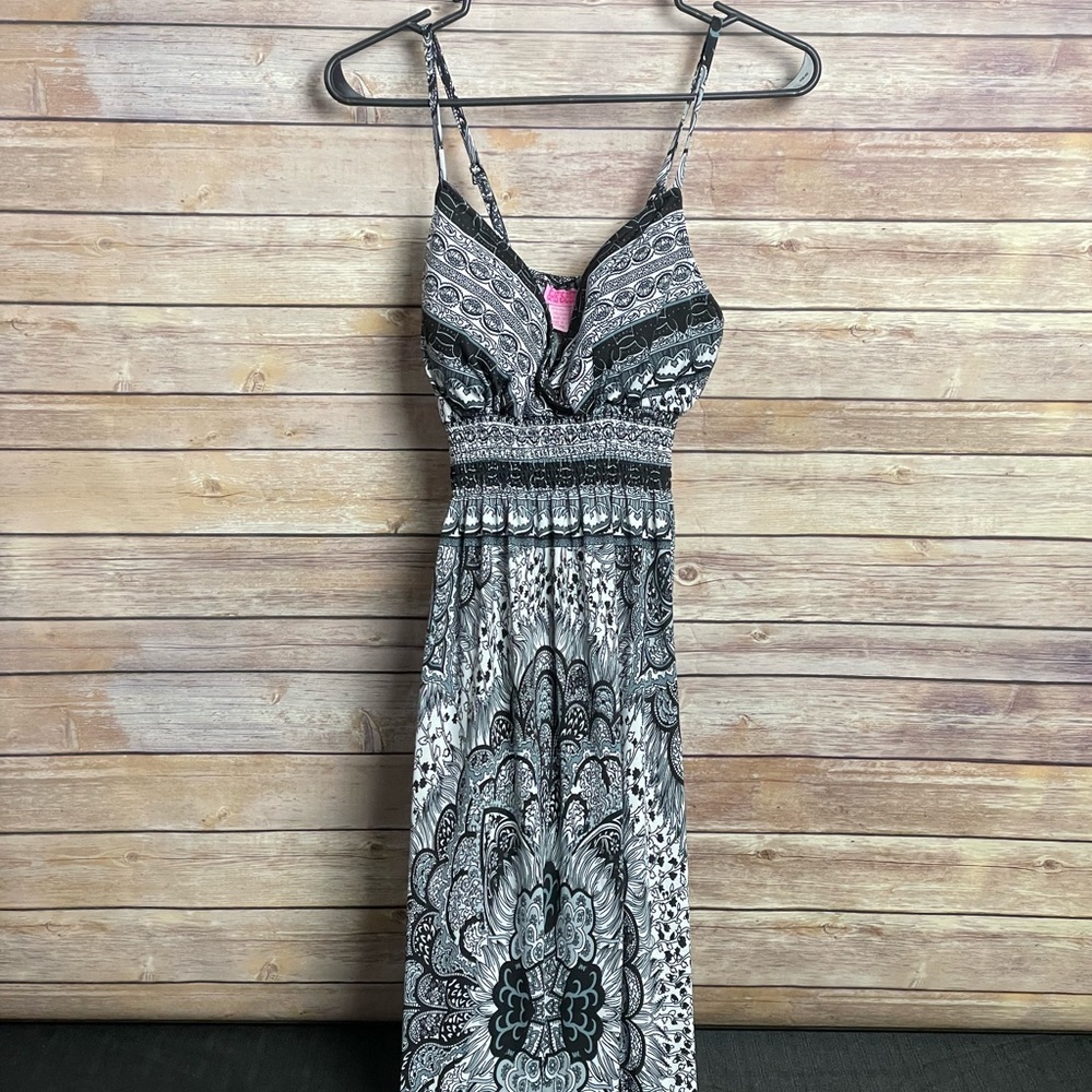 She’s Cool Black & White Dress